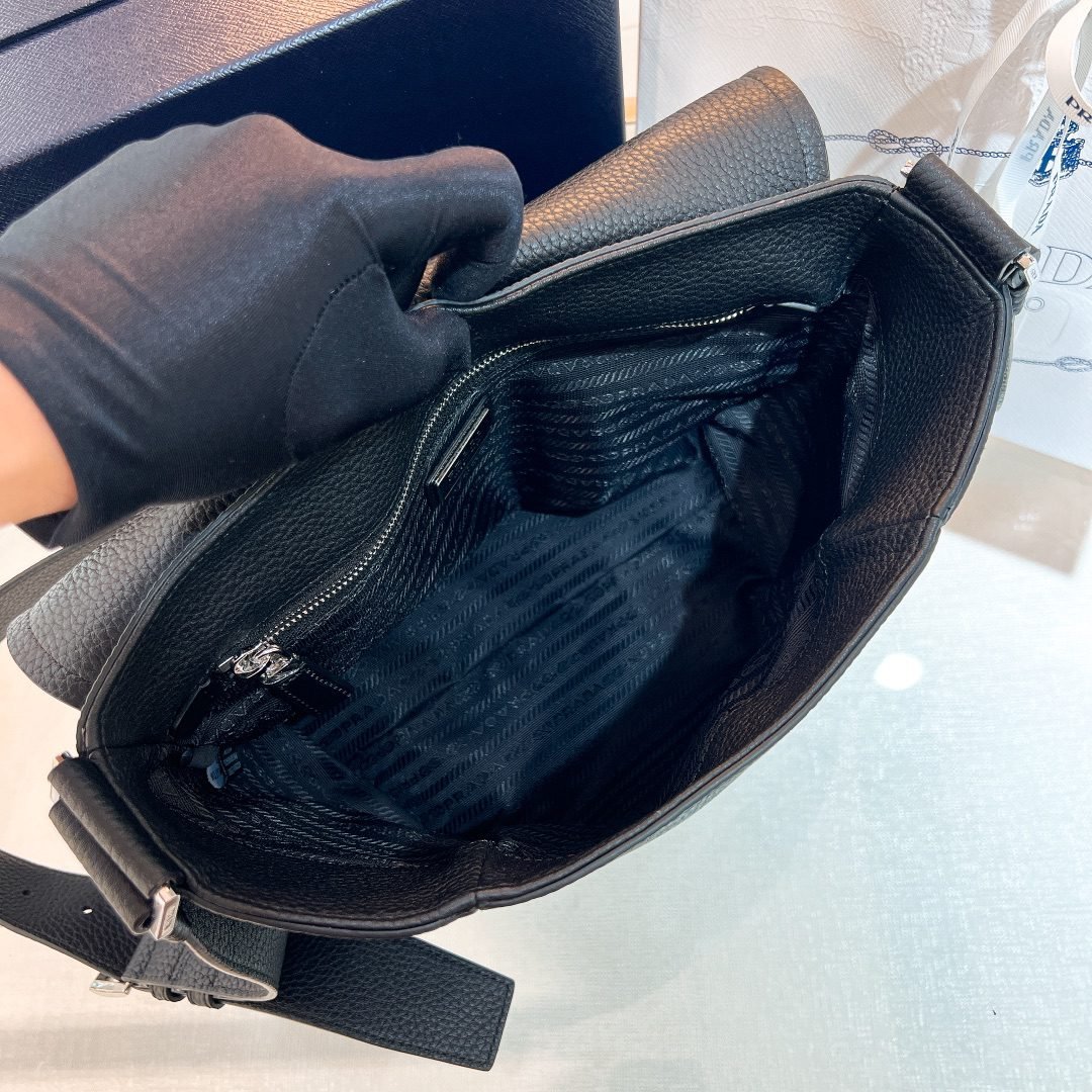 PRADA BAG - Image 7