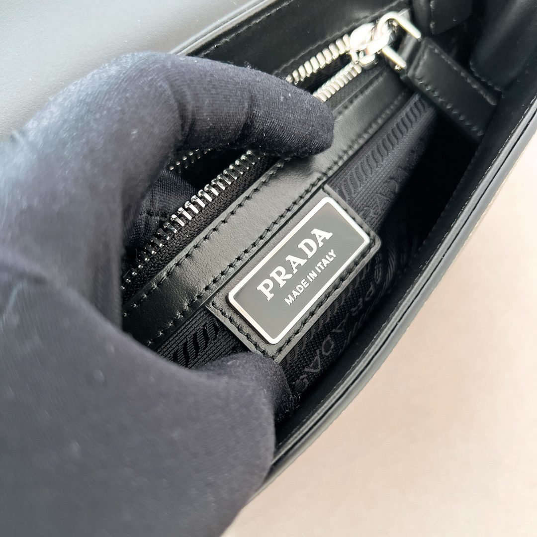 PRADA BAG - Image 5