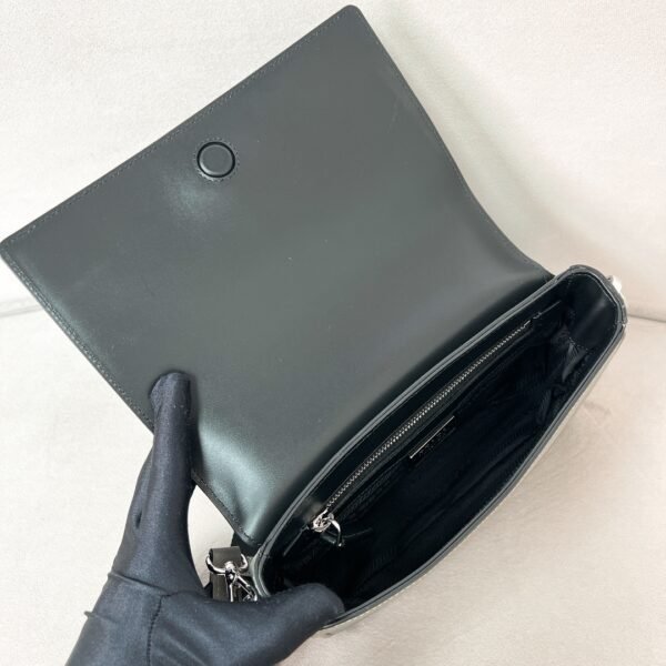 PRADA BAG - Image 8