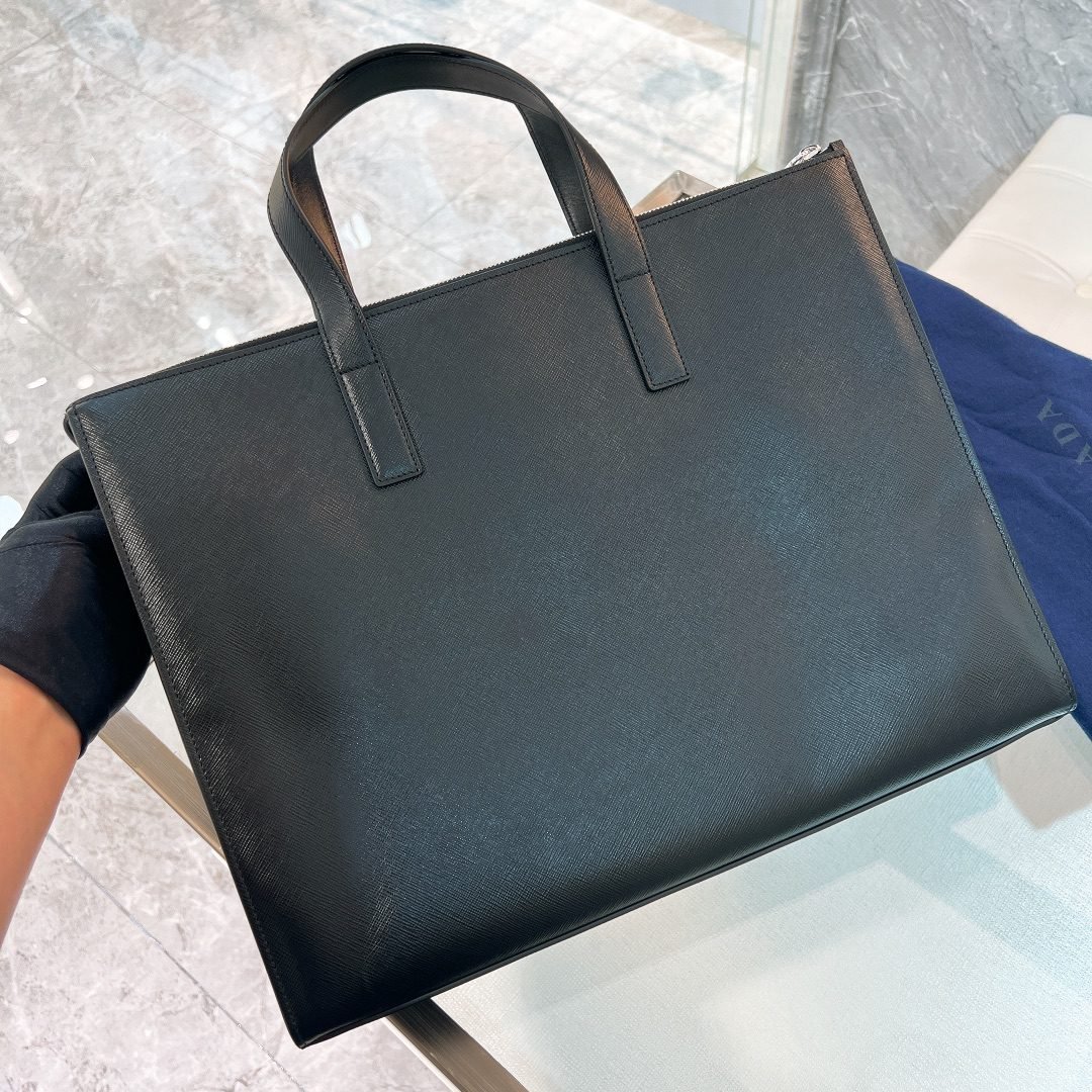 PRADA BAG - Image 3