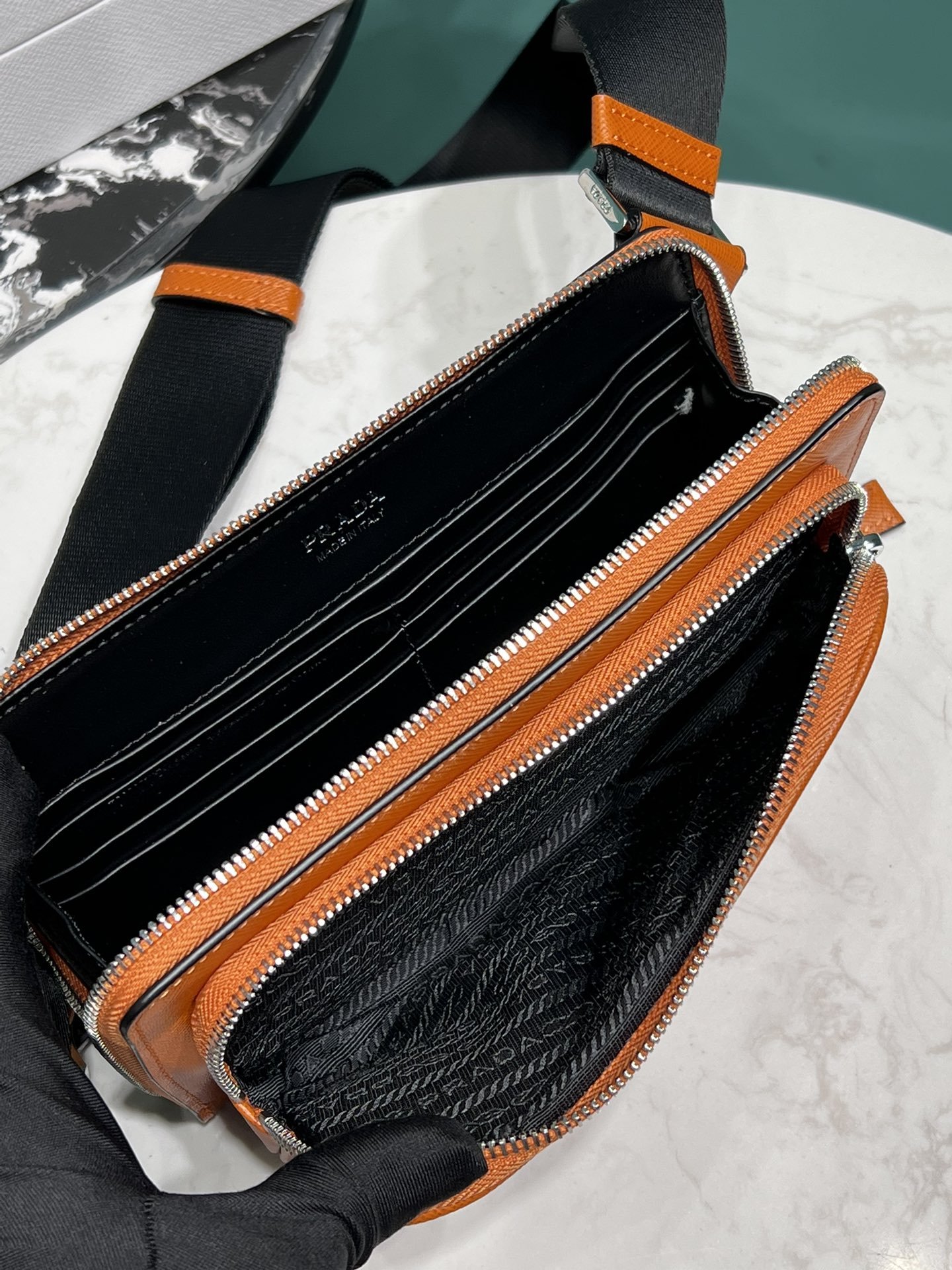 PRADA BAG - Image 5