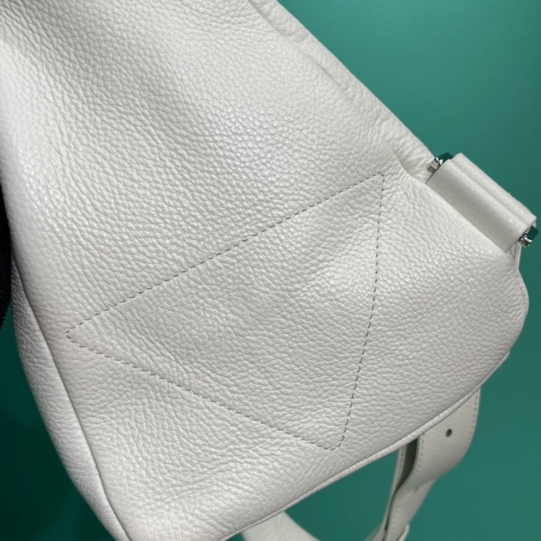 PRADA BAG - Image 7
