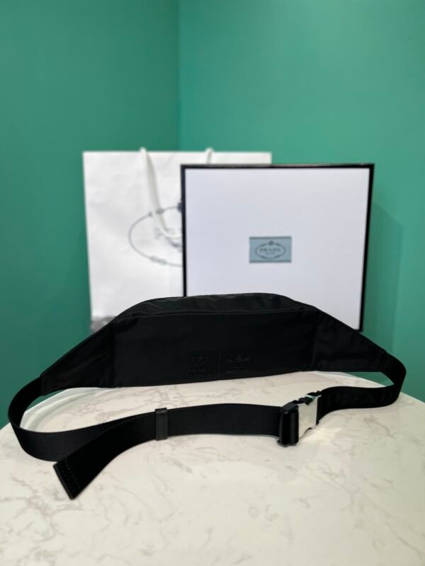 PRADA BAG - Image 4