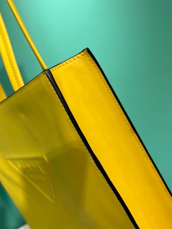 PRADA BAG - Image 8