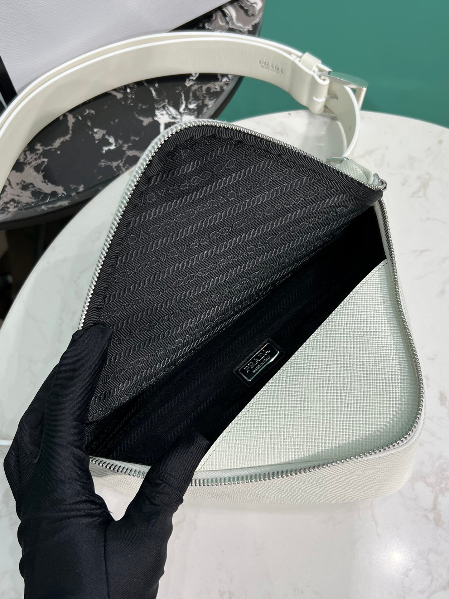 PRADA BAG - Image 5