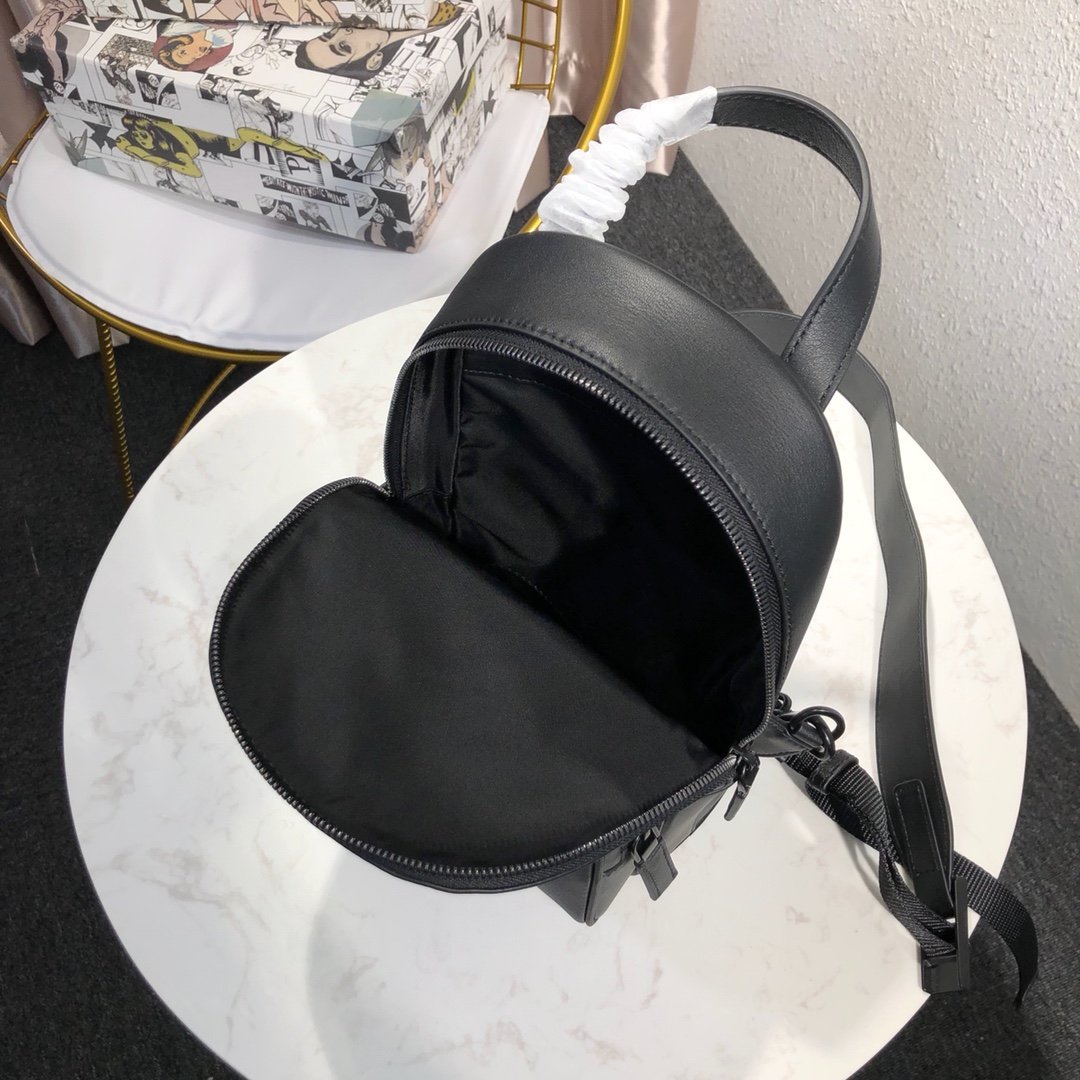 PRADA BAG - Image 5