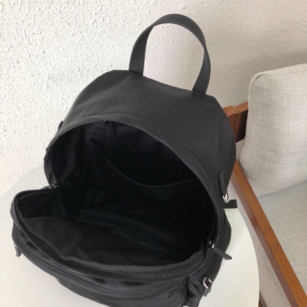 PRADA BAG - Image 5