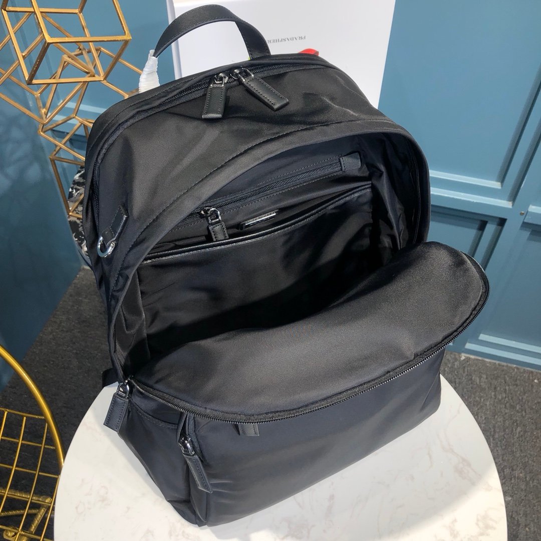 PRADA BAG - Image 5