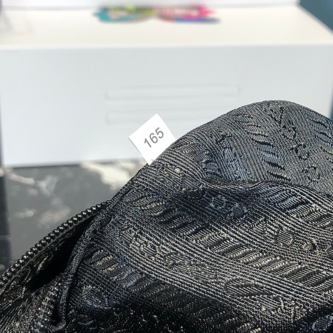 PRADA BAG - Image 5