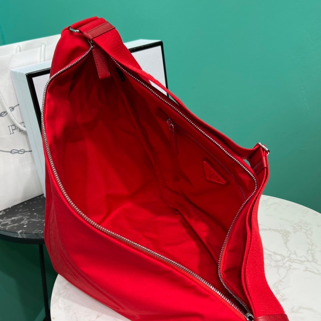 PRADA BAG - Image 5