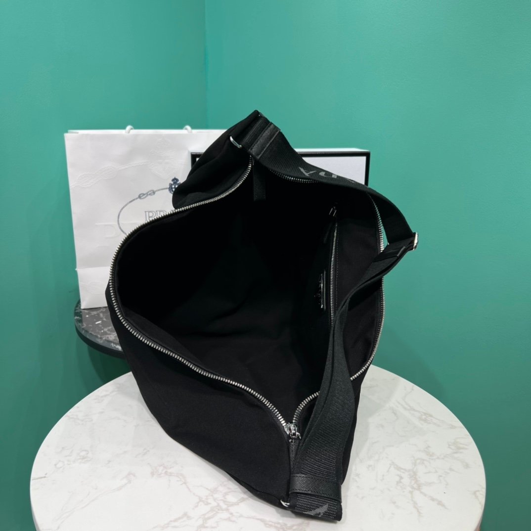 PRADA BAG - Image 5