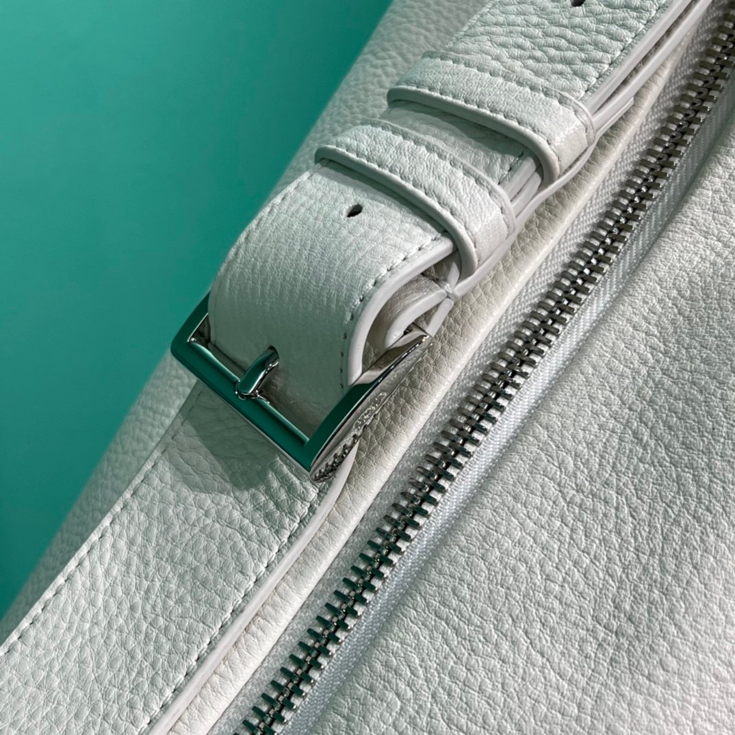 PRADA BAG - Image 7