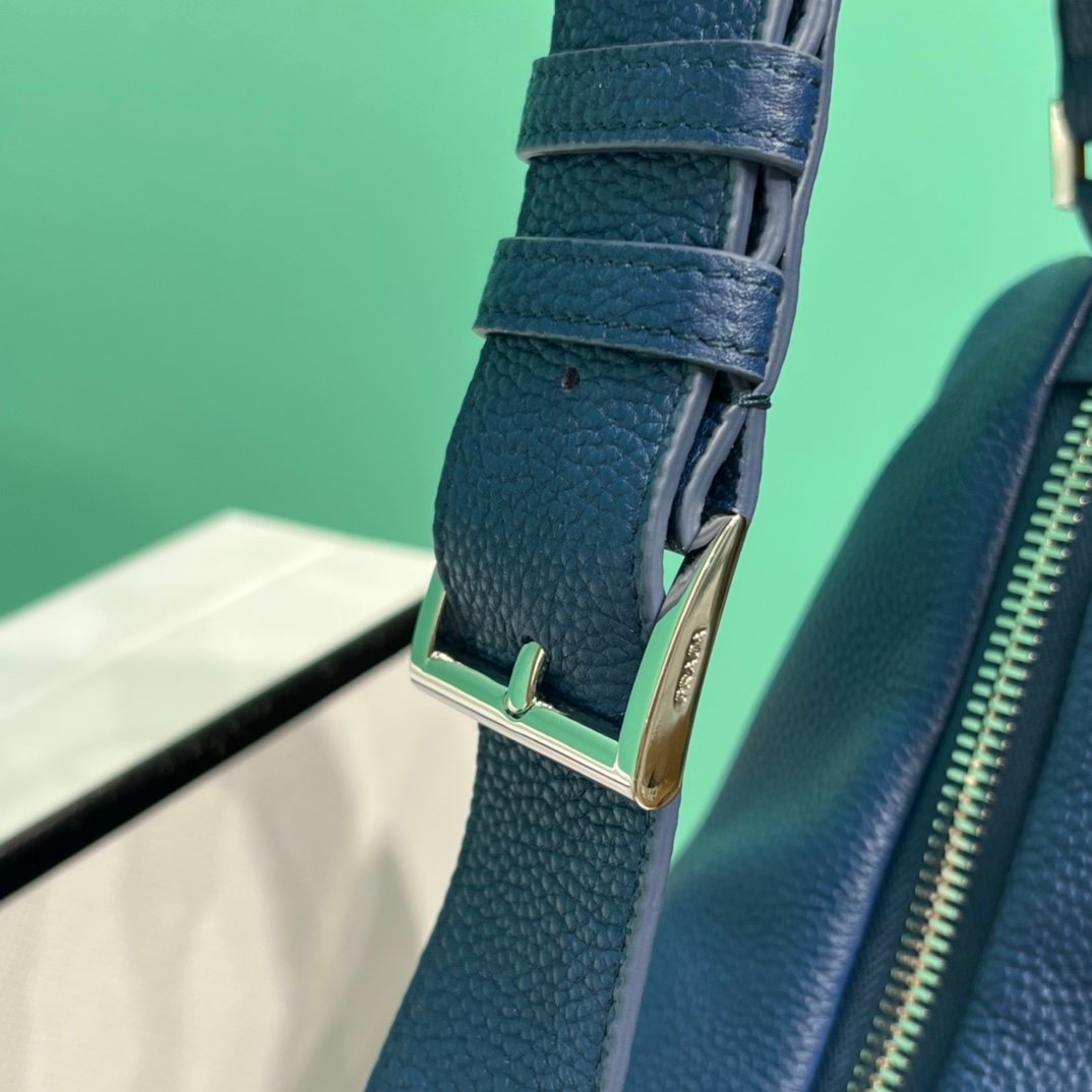 PRADA BAG - Image 7