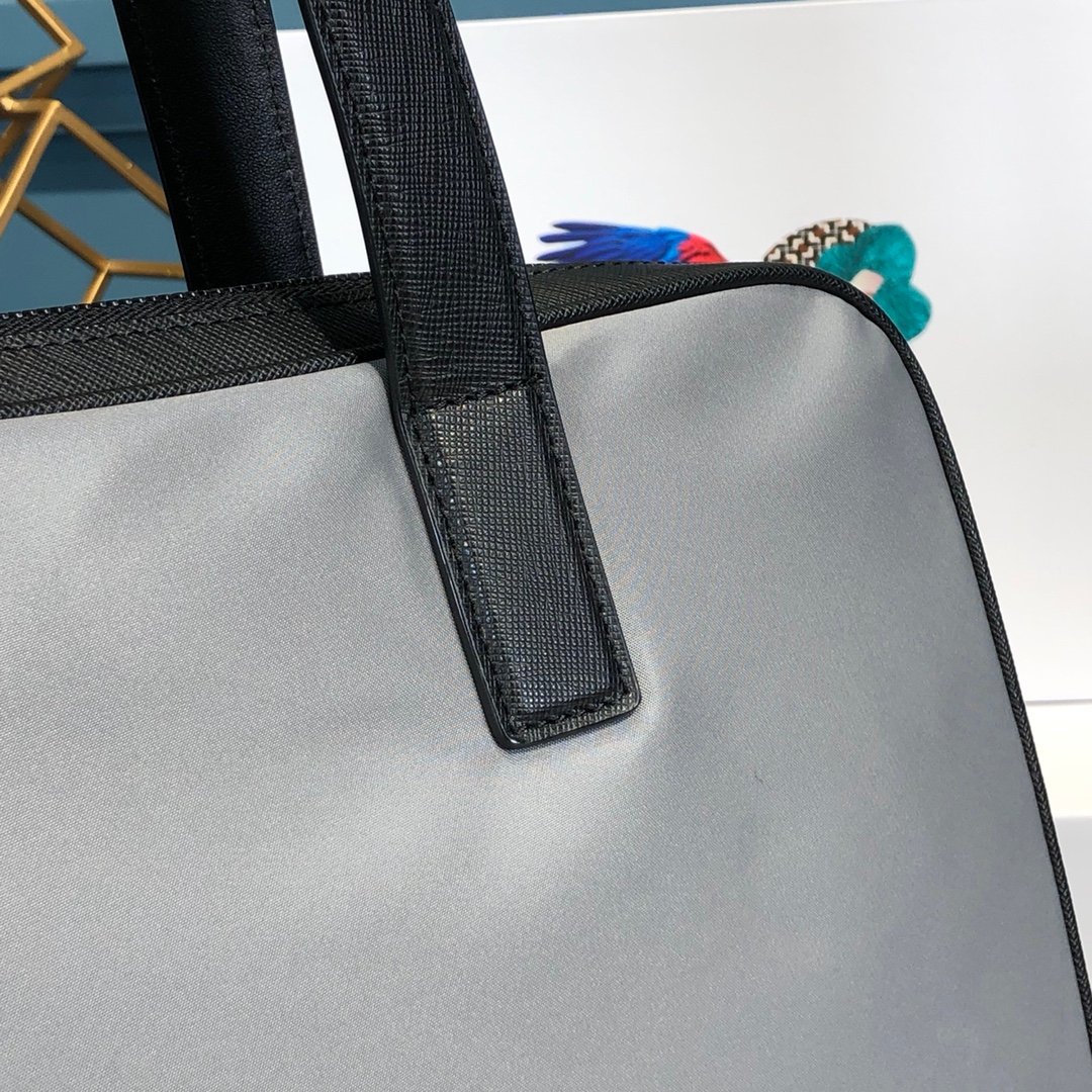 PRADA BAG - Image 5
