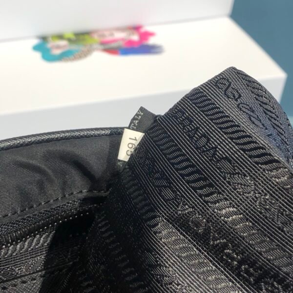 PRADA BAG - Image 8