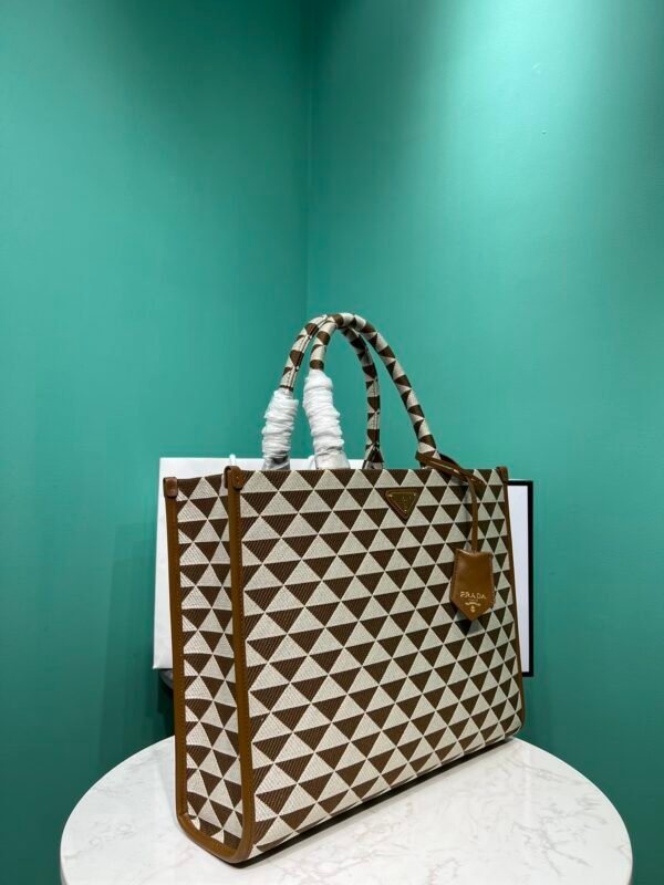 PRADA BAG - Image 4