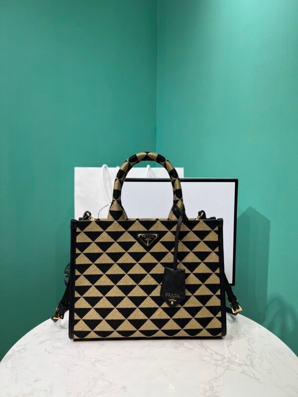 PRADA BAG