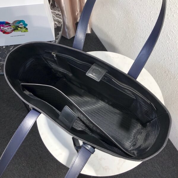 PRADA BAG - Image 8