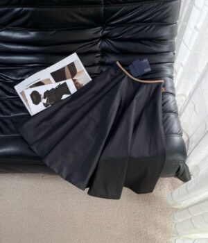 PRADA BOTTTOMS