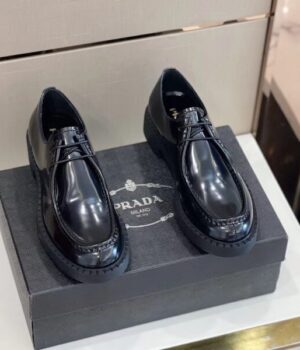 PRADA LOAFER