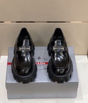 PRADA LOAFER