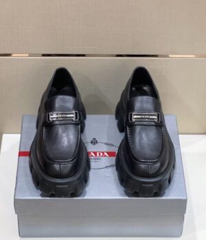 PRADA LOAFER