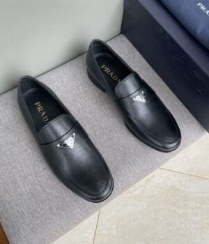 PRADA LOAFER