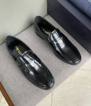 PRADA LOAFER