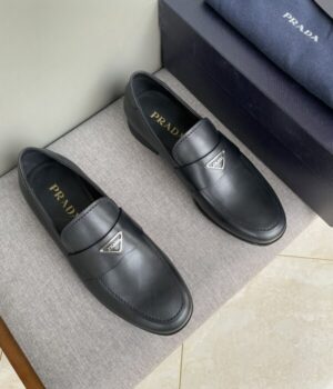 PRADA LOAFER