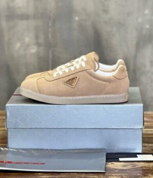 PRADA SNEAKER