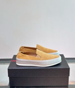 PRADA SNEAKER