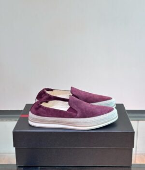 PRADA SNEAKER