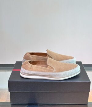 PRADA SNEAKER