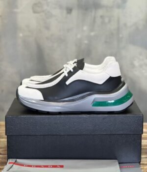 PRADA SNEAKER