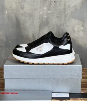 PRADA SNEAKER