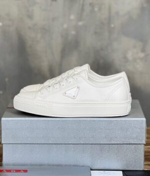 PRADA SNEAKER