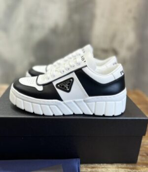 PRADA SNEAKER