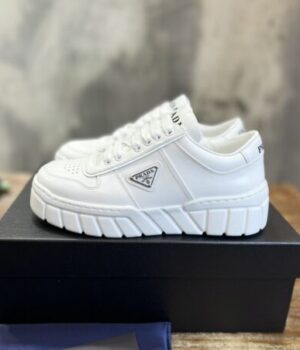PRADA SNEAKER
