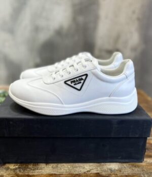 PRADA SNEAKER