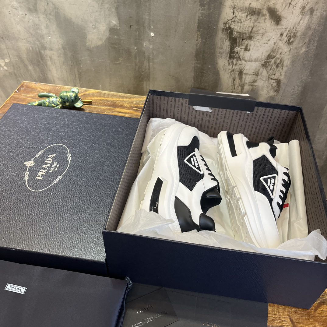 PRADA SNEAKER - Image 3