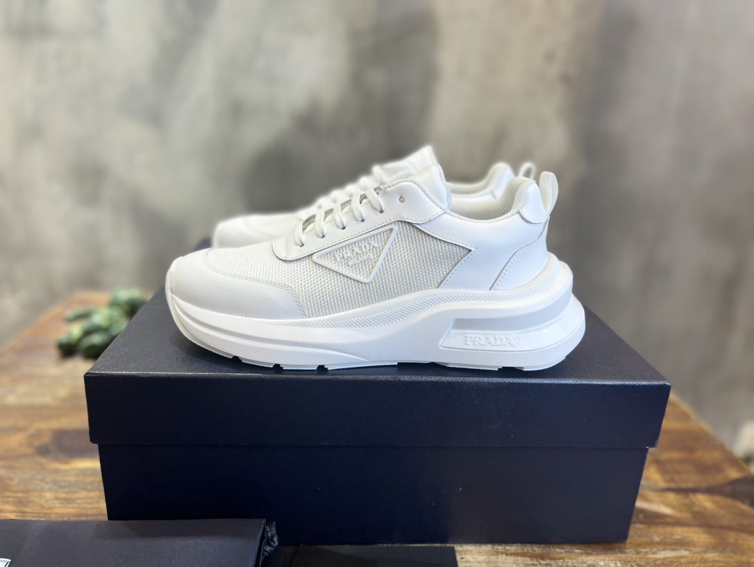 PRADA SNEAKER - Image 2