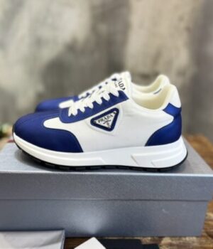 PRADA SNEAKER