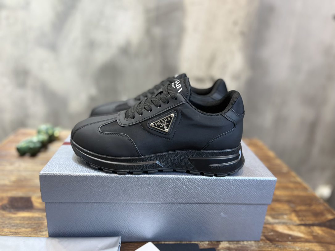 PRADA SNEAKER - Image 2