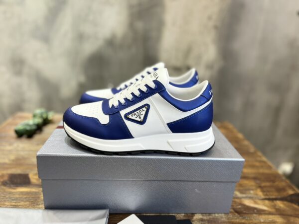 PRADA SNEAKER