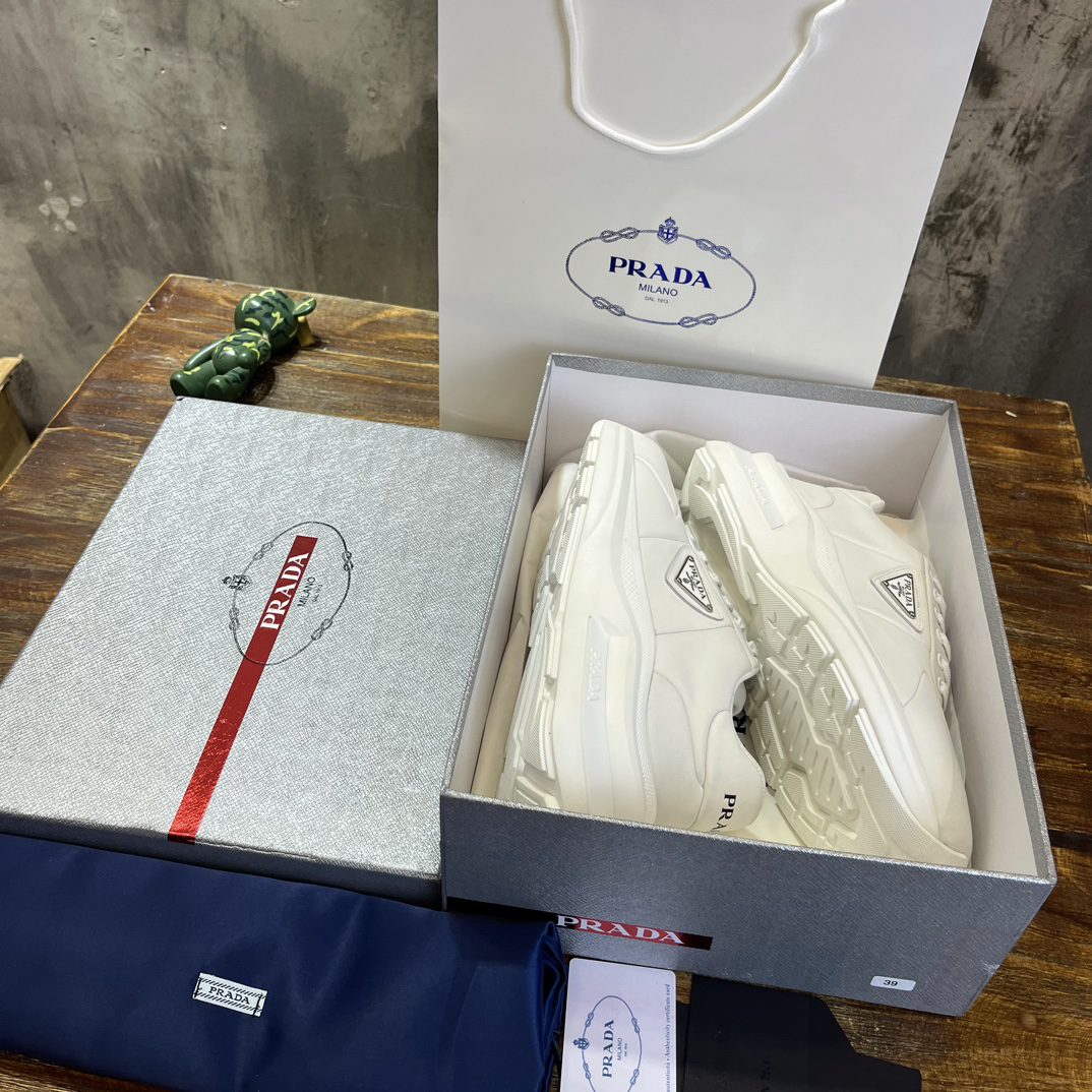PRADA SNEAKER - Image 3