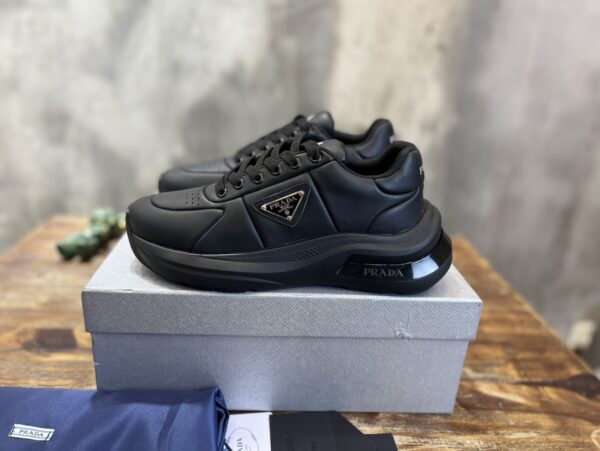 PRADA SNEAKER