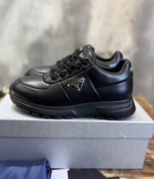 PRADA SNEAKER