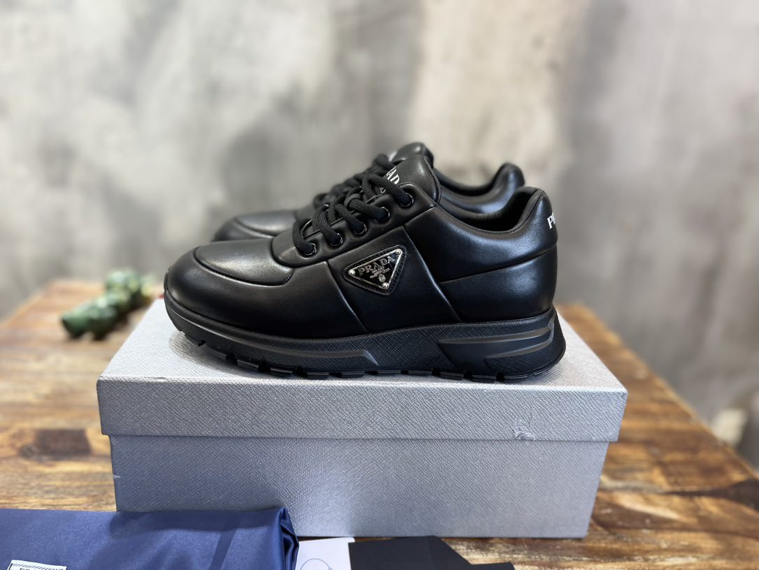 PRADA SNEAKER - Image 2