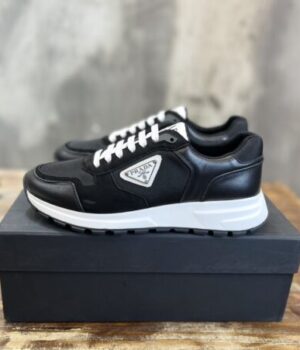 PRADA SNEAKER
