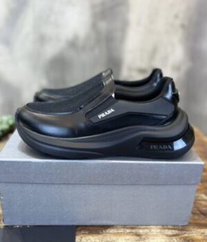 PRADA SNEAKER